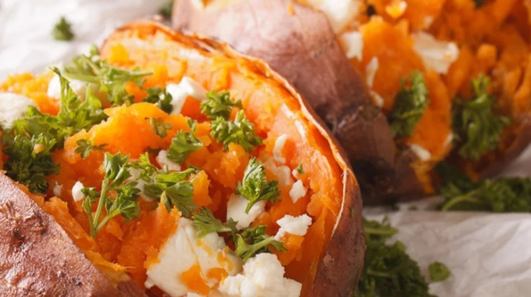 Πώς να φάω τη γλυκοπατάτα; Να πώς θα την εντάξεις στη διατροφή σου