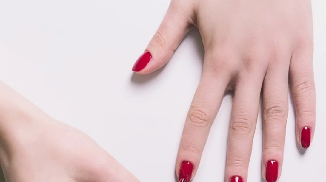 Βερνίκια νυχιών Άνοιξη 2019: Τα 10+1 πιο επίκαιρα χρώματα