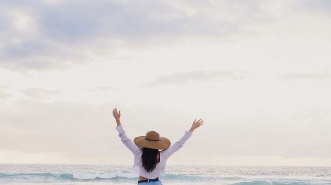 Πώς θα αλλάξω τρόπο σκέψης; Οι συμβουλές της transformative coach για να αλλάξεις οπτική