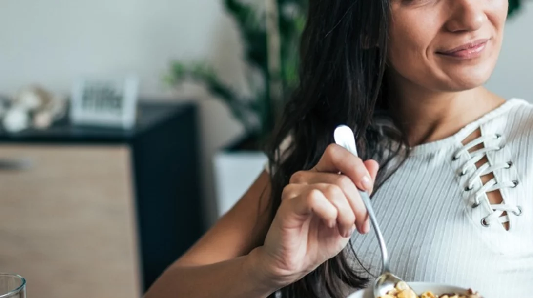 Αντικαρκινική διατροφή: Τι αλλάζει στη διατροφή μετά τη διάγνωση για καρκίνο του μαστού;