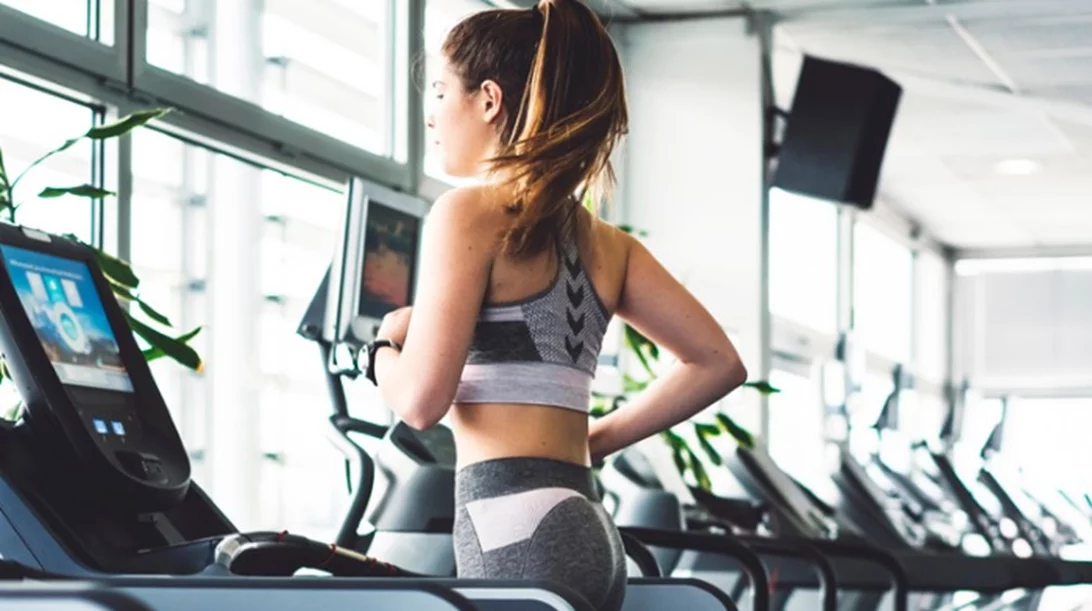 Γιατί αγαπάμε το διάδρομο και 2 ασκήσεις που δεν έχουμε κάνει ξανά