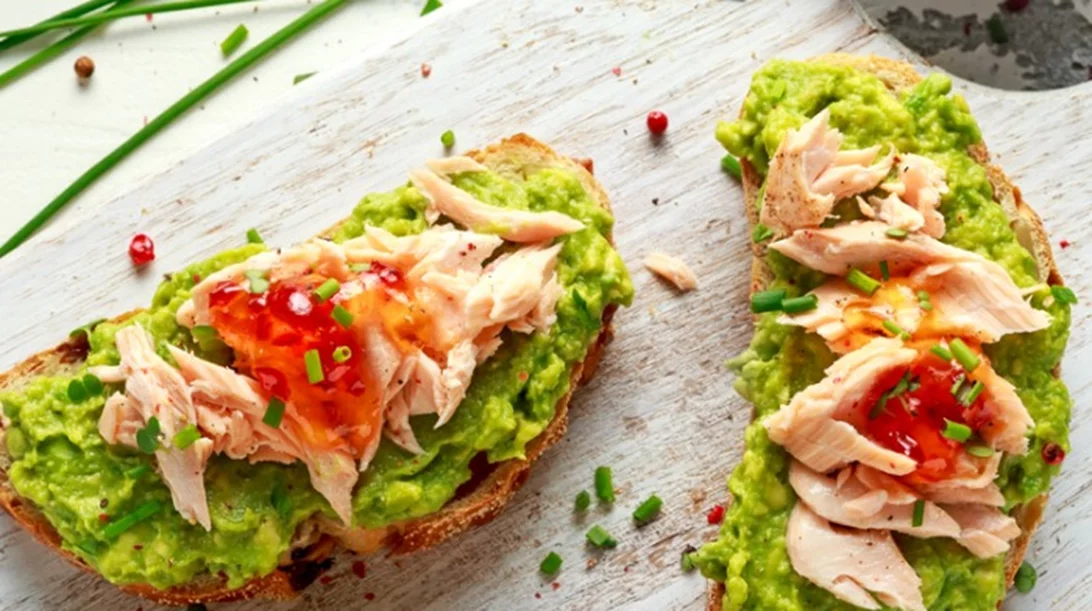 Πρωινό χωρίς γαλακτοκομικά: 10 εύκολες επιλογές για να ξεκινήσεις τη μέρα σου