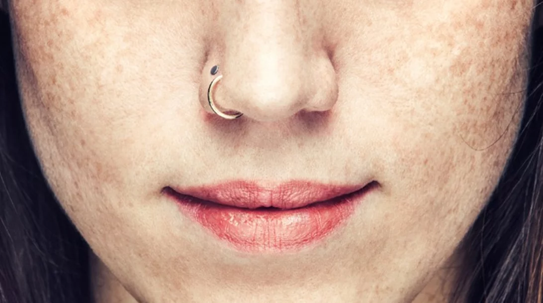 Ρινοπλαστική: Ομορφιά και υγεία συνδυάζονται σε μία μόνο επέμβαση