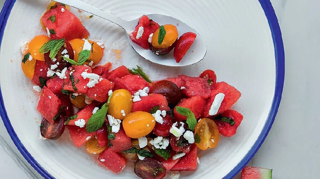 Σαλάτα με καρπούζι, ντοματίνια και φέτα