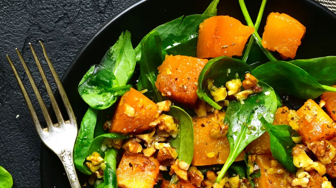 Πώς να φάω το σπανάκι; 2 συνδυασμοί που πρέπει να αποφύγεις