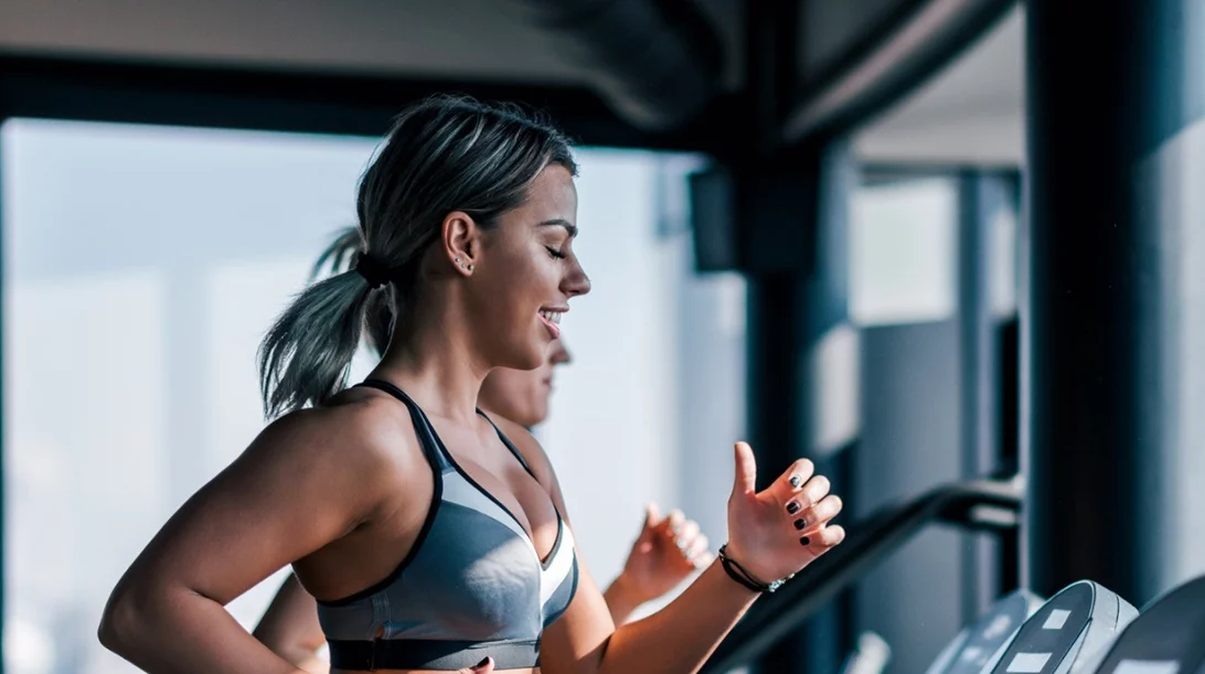 Γυμναστήριο και κορονοϊός: Τα 10 tips για να ασκηθείς με ασφάλεια