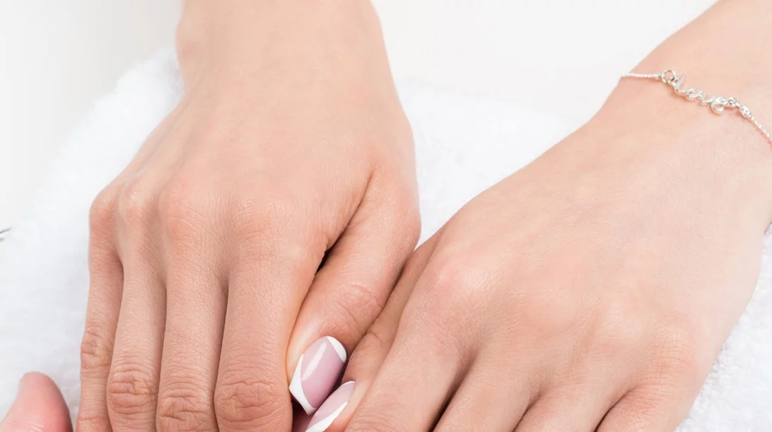 Νύχια Άνοιξη/Καλοκαίρι 2020: Οι ωραιότερες ιδέες για χρώματα και σχέδια