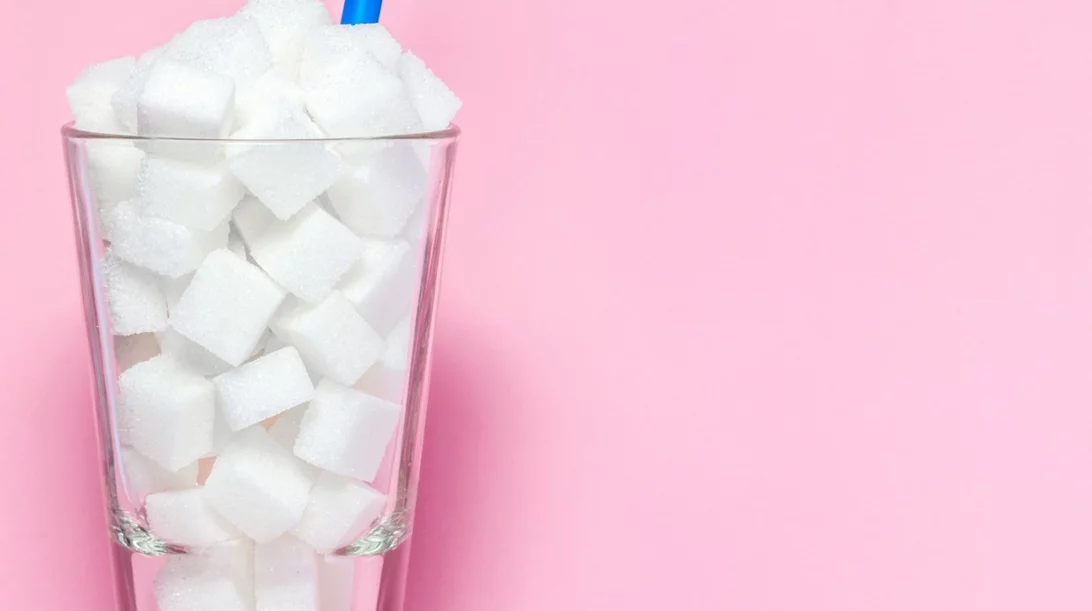 Μπορεί η ζάχαρη να βλάψει το ανοσοποιητικό μας σύστημα; Η ειδικός απαντά