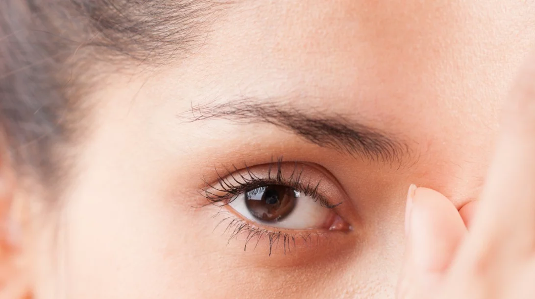 Ασκήσεις προσώπου στο σπίτι για χαλάρωση και αναζωογόνηση