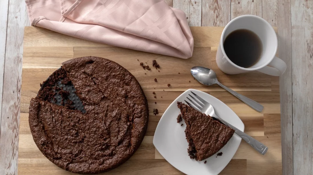 Τι είναι η υπογλυκαιμία και γιατί μερικές φορές νιώθεις ότι θα λιποθυμήσεις αν δε φας γλυκό;