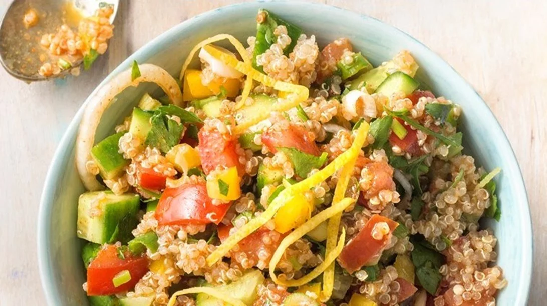 Σαλάτα Ταμπουλέ με Κινόα