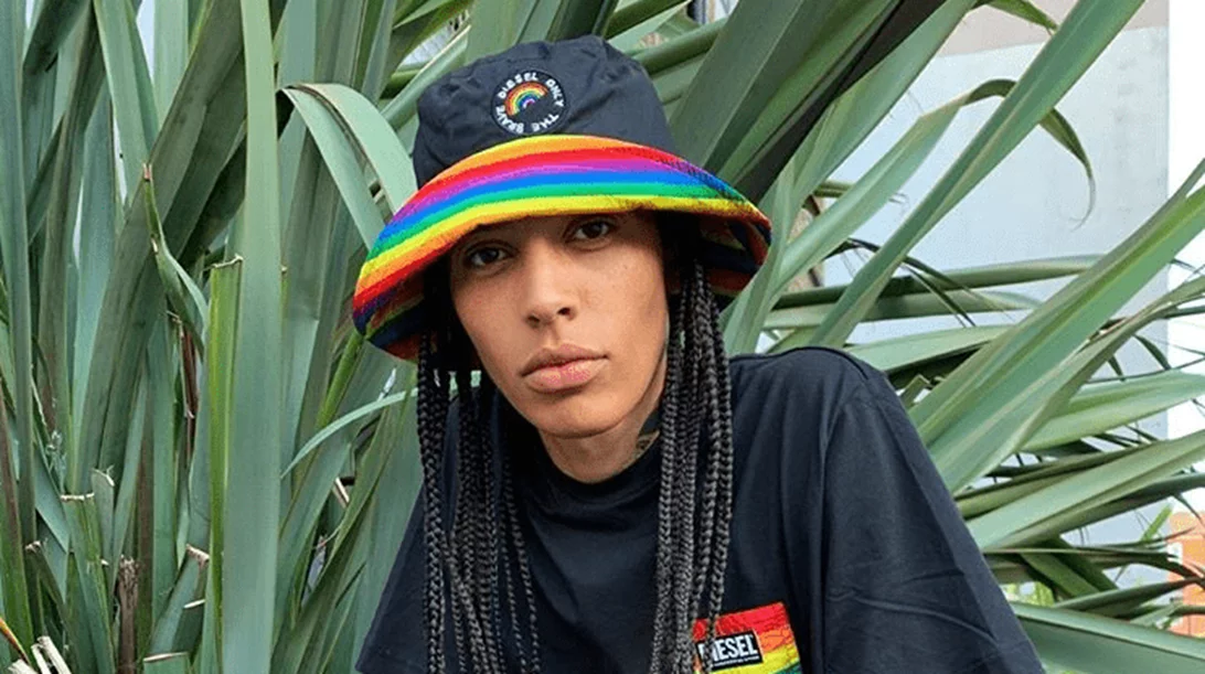 DIESEL: Λανσάρει την capsule συλλογή αφιερωμένη στο Pride