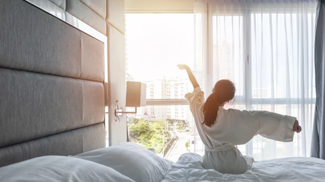 Ροχαλητό: Τι φταίει και πώς θα το σταματήσεις οριστικά