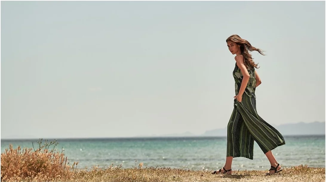 Τι να φορέσω στην παραλία; Bρήκαμε τα ιδανικά κομμάτια για το σωστό beach look