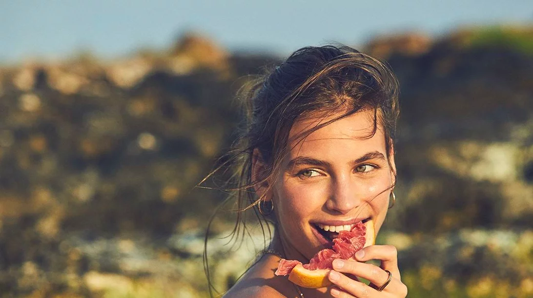 #Loveyourbody: Τα κορίτσια του MissBloom επιλέγουν το ιδανικό μαγιό ανάλογα με τον σωματότυπό τους