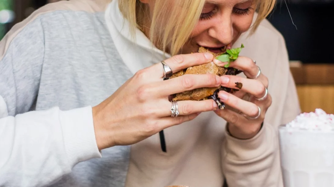 Τι ρόλο παίζουν τα συναισθήματα στη διατροφή μας;