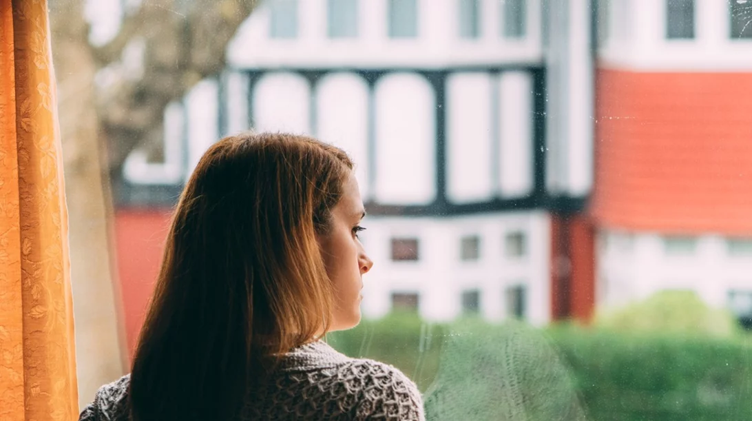 Πώς να αφήσεις πίσω ένα παρελθόν που σε πονάει;