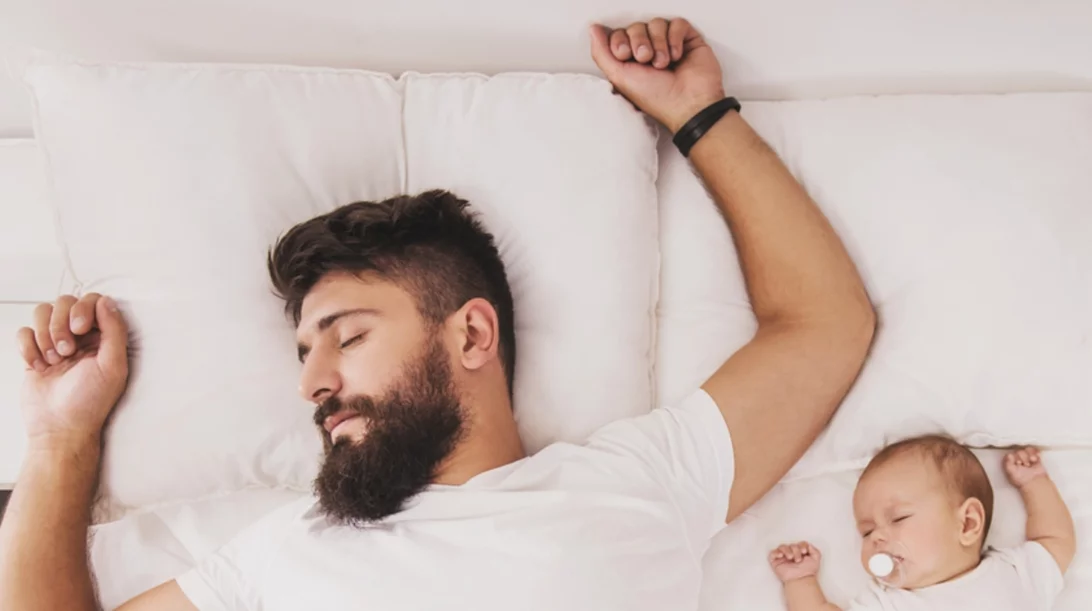 Πέντε συμβουλές ύπνου για νέους μπαμπάδες