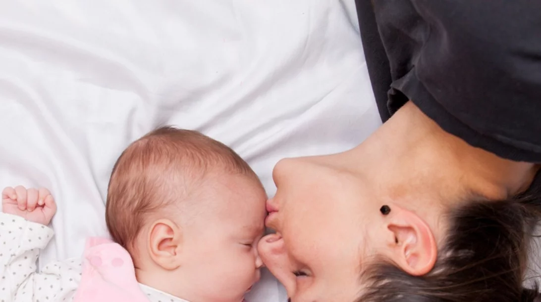 Κεφάλαιο ύπνος: Οι πρώτες οχτώ εβδομάδες με το μωρό σου