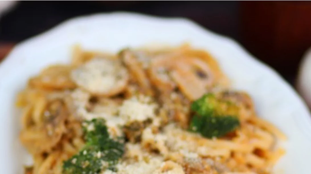 Αυτός είναι ο Έλληνας food blogger που πρέπει να ακολουθήσεις αν είσαι vegan