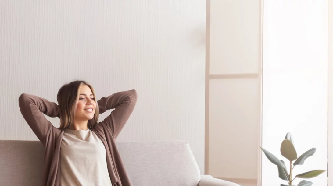 Πόσο επιζεί ο κορονοϊός: Στο γυαλί, στο ύφασμα και στο χαρτί - νέα έρευνα απαντά