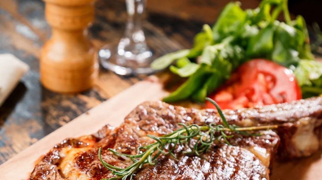 Η πρώτη βρώσιμη 3D-printed μπριζόλα είναι γεγονός