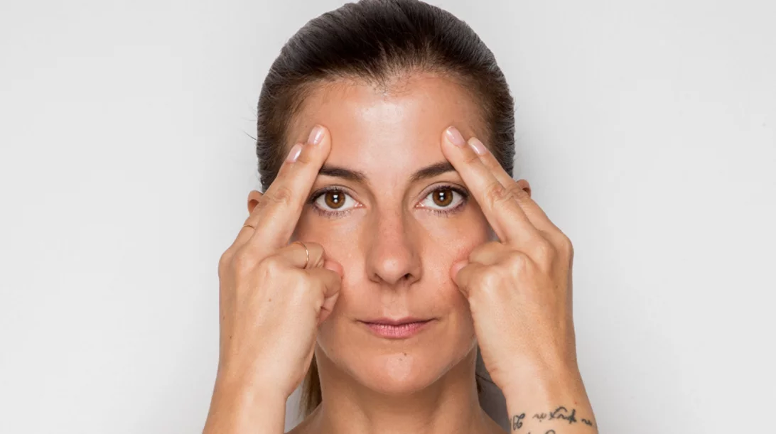 Ποιες κινήσεις Face Yoga να κάνω για αντιγήρανση;
