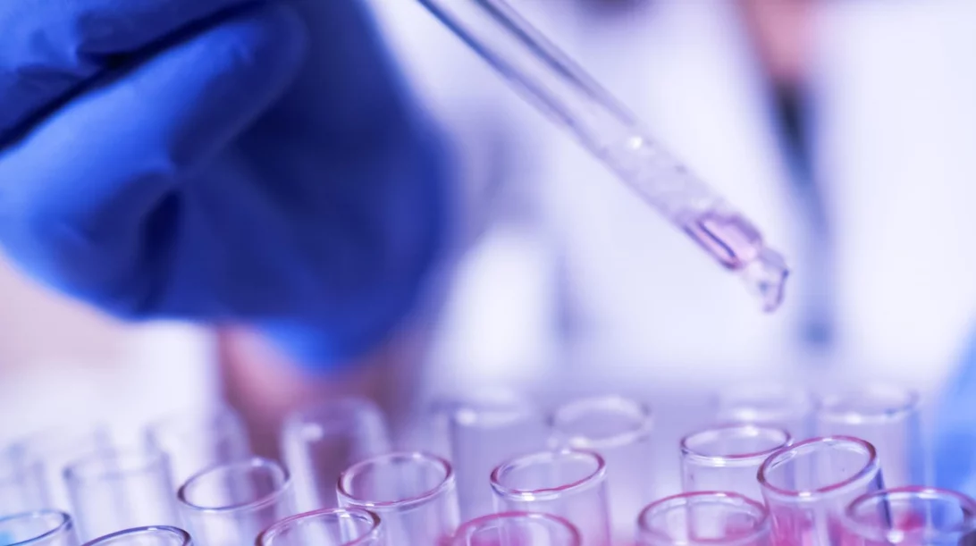 Bristol Myers Squibb: Έγκριση από την ΕΕ για το fedratinib για τη θεραπεία της μυελοΐνωσης