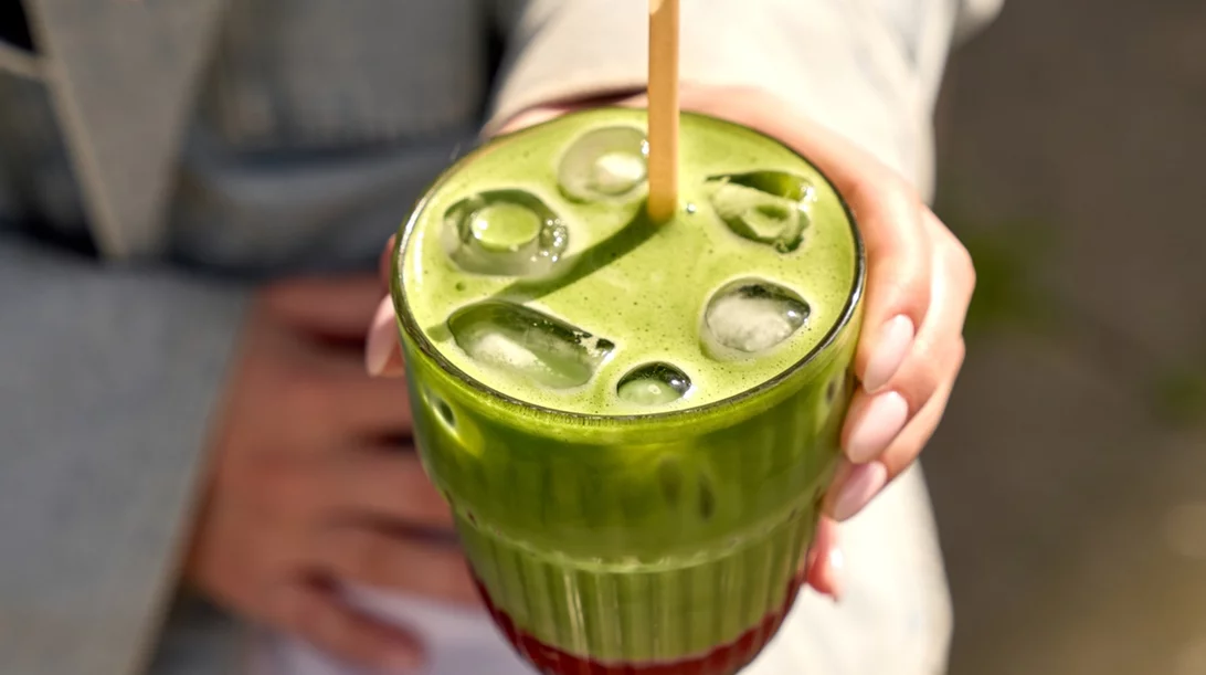 Προσοχή στο τσάι matcha - Πώς η υπερβολική κατανάλωση οδηγεί σε κόπωση και αναιμία