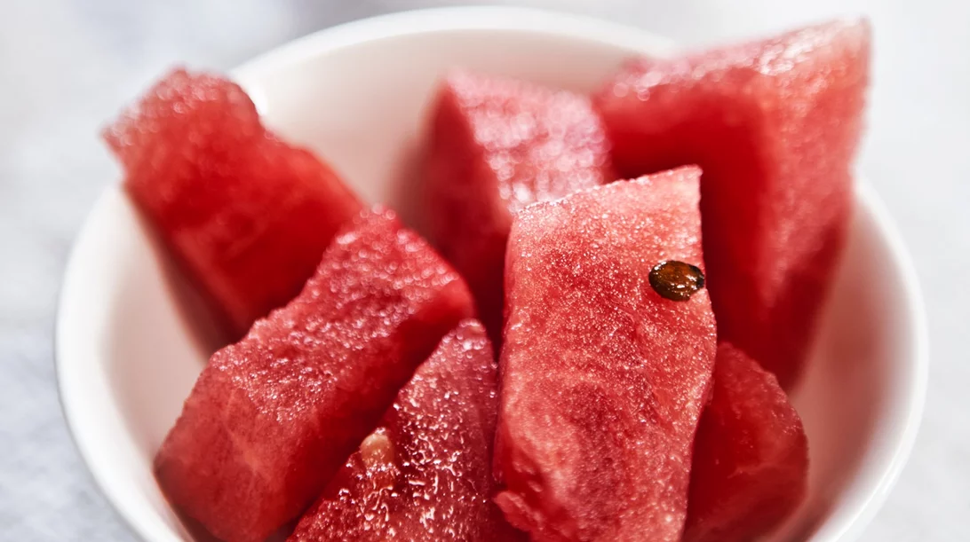 Παχαίνει το καρπούζι; Τι πρέπει να γνωρίζεις σύμφωνα με την διαιτολόγο