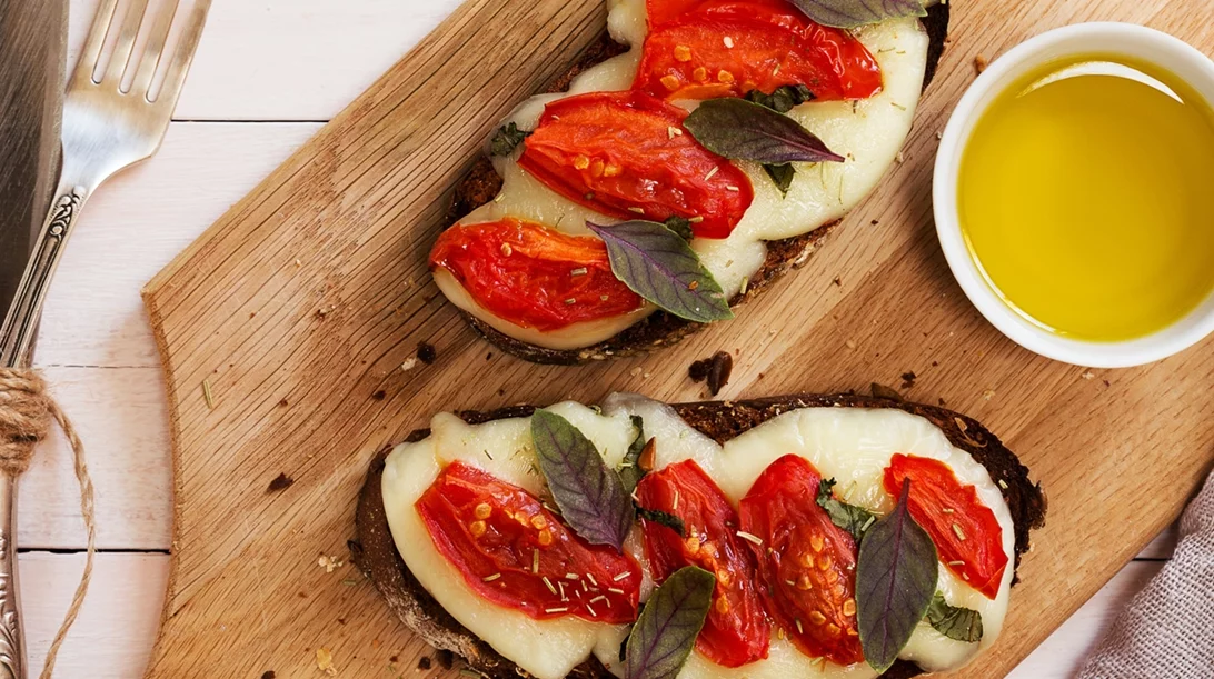 Ποια είδη τυριού είναι πιο υγιεινά σύμφωνα με τον διαιτολόγο;