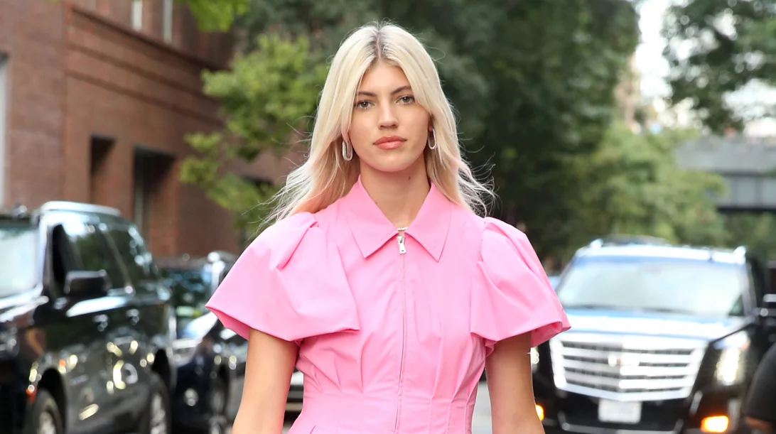 Waves for days: Tο ιδανικό χτένισμα εάν είσαι καλεσμένη σε βάπτιση το φθινόπωρο