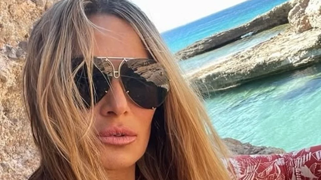 Τα βάρη δίνουν όγκο; Οι μύες γίνονται λίπος αν σταματήσεις την άσκηση; Η Ελένη Πετρουλάκη καταρρίπτει τους μύθους της άσκησης