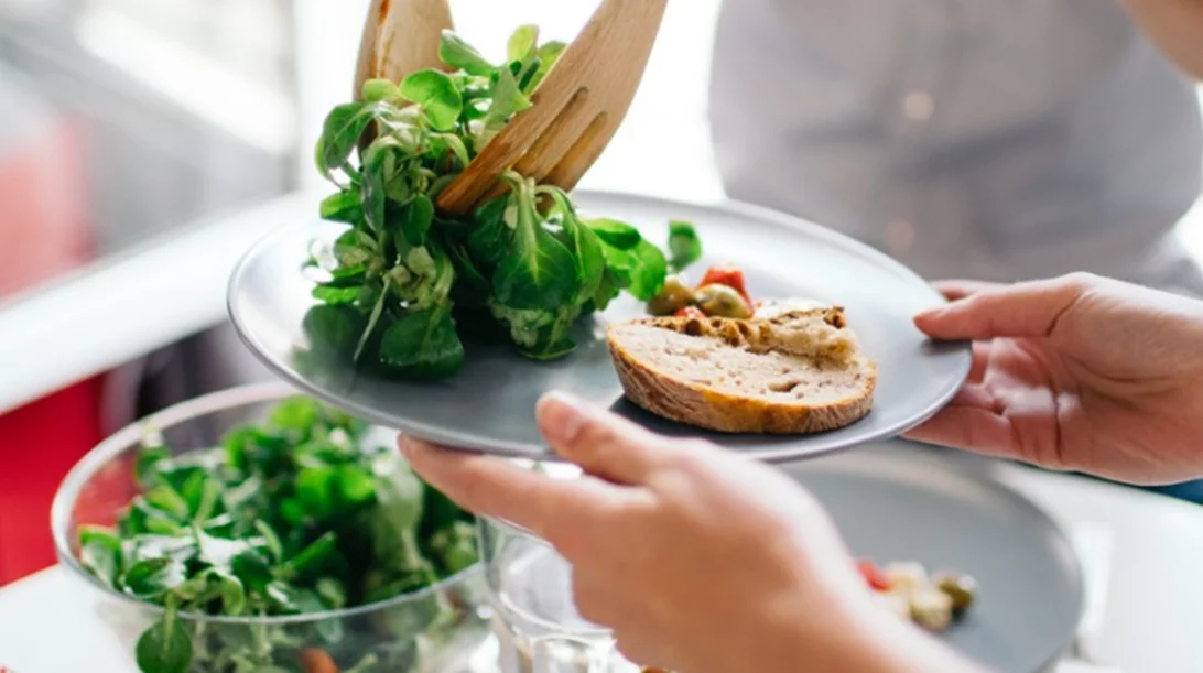 Τι είναι η φλεγμονή και πώς σχετίζεται με τον τρόπο διατροφής μας;