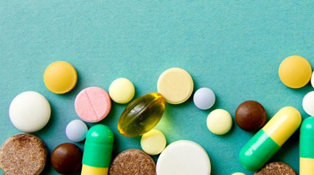 Πολυβιταμίνες, ωμέγα-3, προβιοτικά και βιταμίνη D: Ο ρόλος τους στην COVID-19