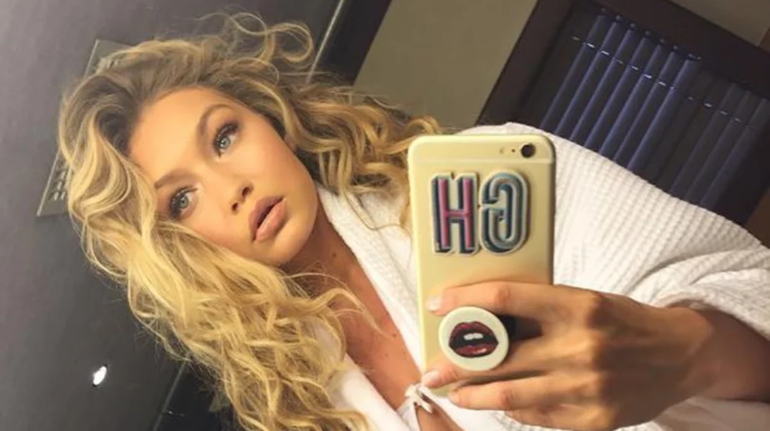 Trend Alert: Η Gigi Hadid φόρεσε ήδη το it κραγιόν της άνοιξης