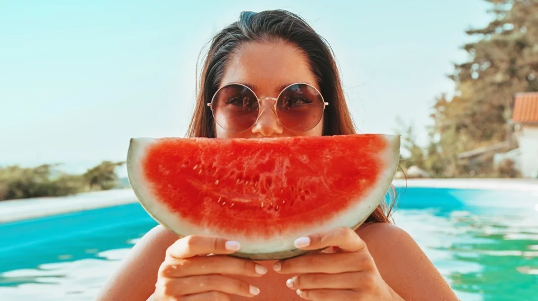 Πώς η διατροφή μπορεί να με κάνει να νιώθω πιο ευτυχισμένη;