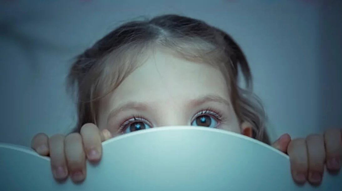 Παιδική κακοποίηση: Τα σημάδια που μας βάζουν σε υποψία