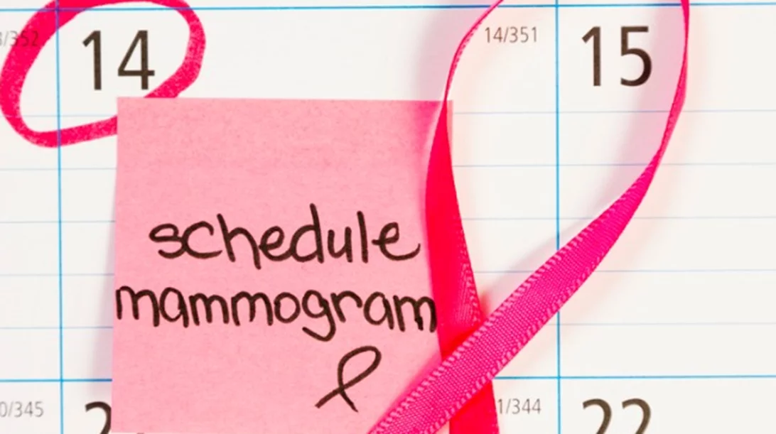 Δωρεάν μαστογραφία: Ποιες γυναίκες τη δικαιούνται και τα 3 βήματα για να την κάνουμε