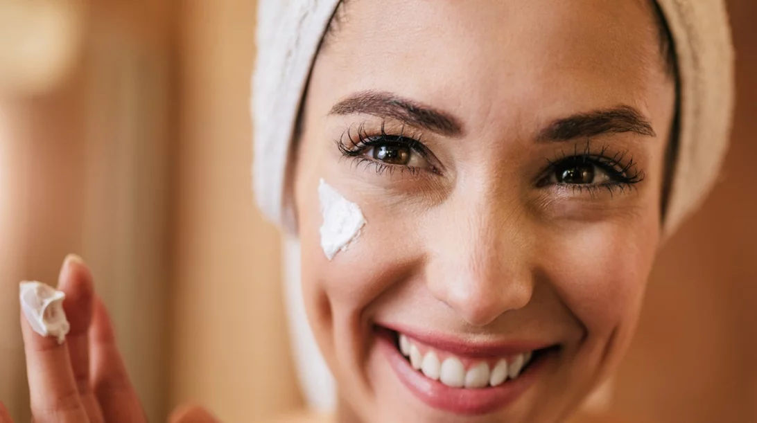 Αντιγηραντική φροντίδα με λιτές και στοχευμένες συνθέσεις σε αυτή τη νέα σειρά