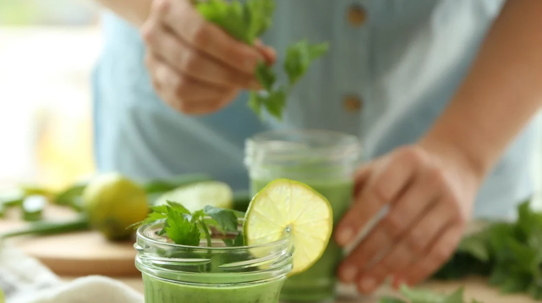 Φυσική αποτοξίνωση σώματος: Πλάνο για να διώξεις τις τοξίνες σε 10 μέρες