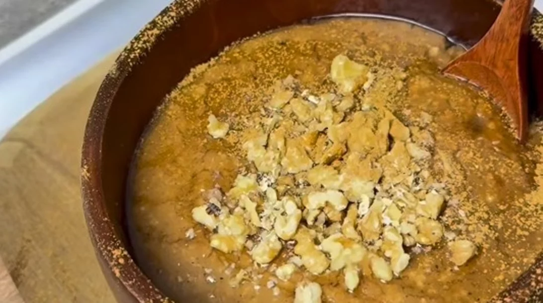 Πόριτζ με γεύση μελομακάρονο - βάλε το πνεύμα των γιορτών στα πρωινά σου!