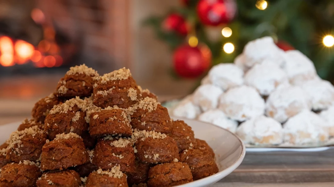 Mελομακάρονα ή κουραμπιέδες; Η διαιτολόγος συστήνει