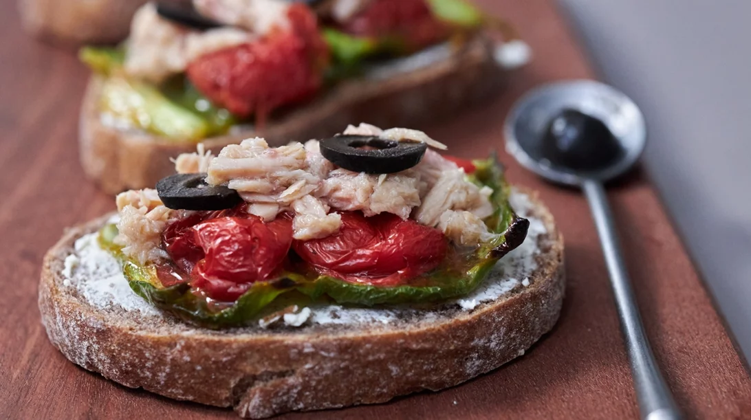 Μπορώ να τρώω κονσέρβα τόνου κάθε μέρα;