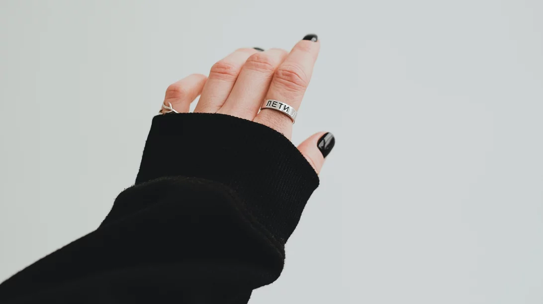 H κορυφαία τάση στο σχήμα νυχιών για το φετινό φθινόπωρο