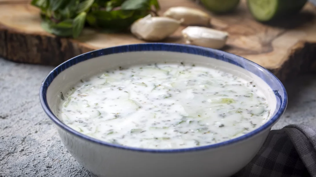 Κακοσμία στόματος από σκόρδο ή κρεμμύδι: 5 tips για να απαλλαγείς άμεσα