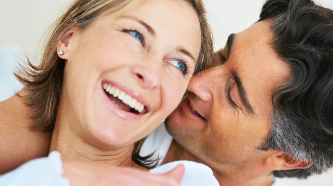 Σεξ μετά τα 50: Έξι απρόσμενα οφέλη υγείας