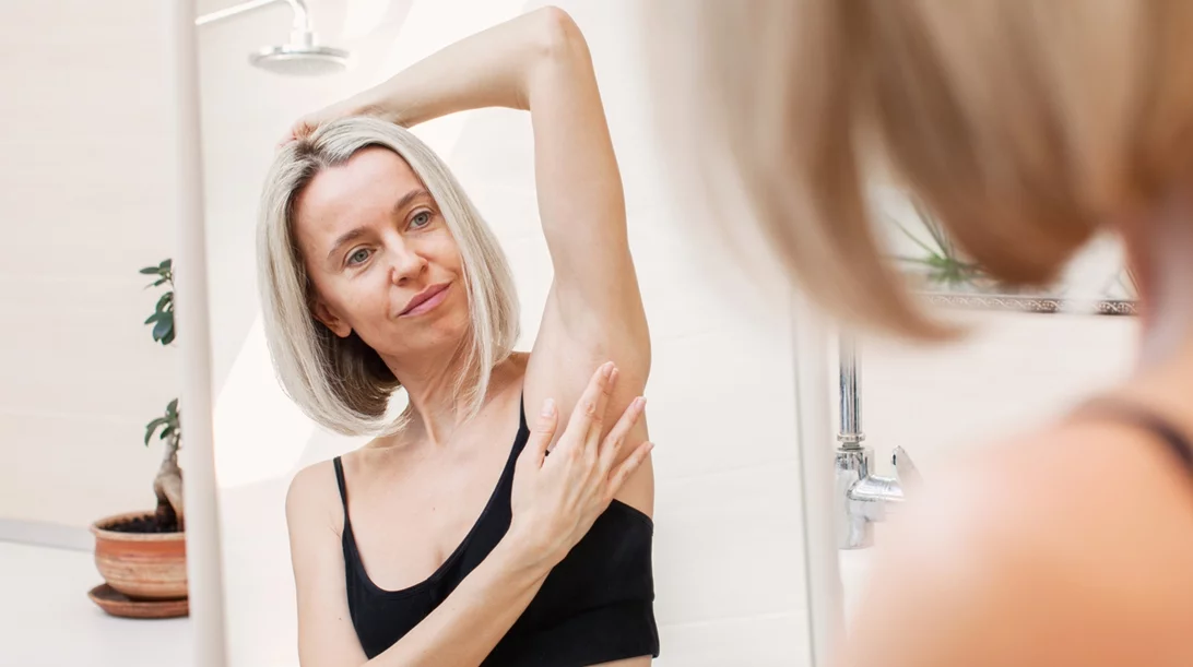 Το ενημερωτικό βίντεο πρόληψης για την αυτοεξέταση μαστού που πρέπει να δεις