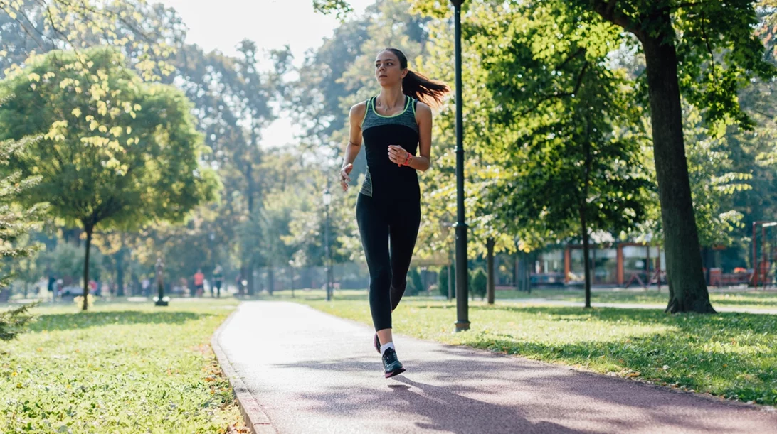 10 τρόποι να επιταχύνεις την απώλεια βάρους με γρήγορο περπάτημα