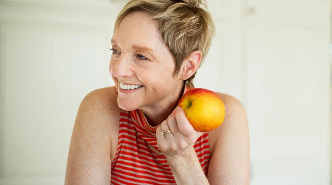 Η διατροφή σου στην εμμηνόπαυση: Πώς να τρέφεσαι σωστά για μια υγιή καθημερινότητα